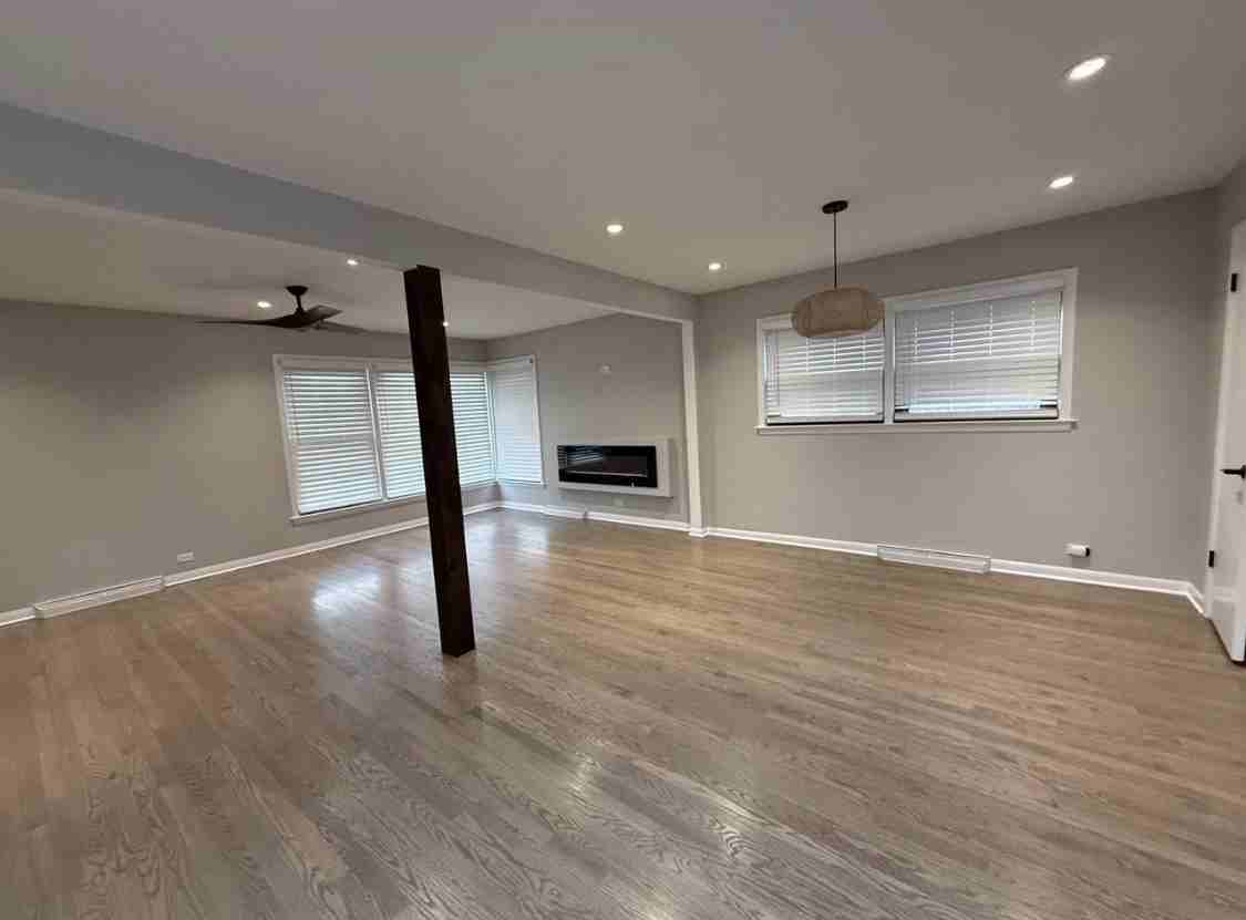 6215 S Monitor Ave #1 - Photo 3 of 9