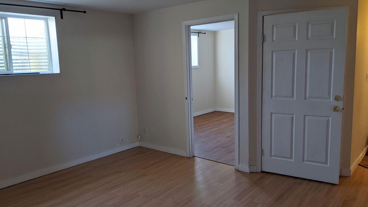 117 Sunvale Cres Se - Photo 4 of 24