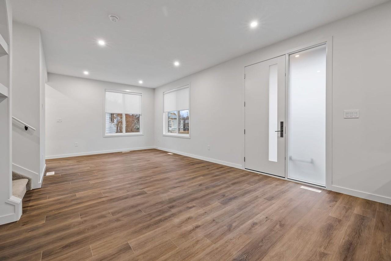 9421 154 St Nw - Photo 7 of 12