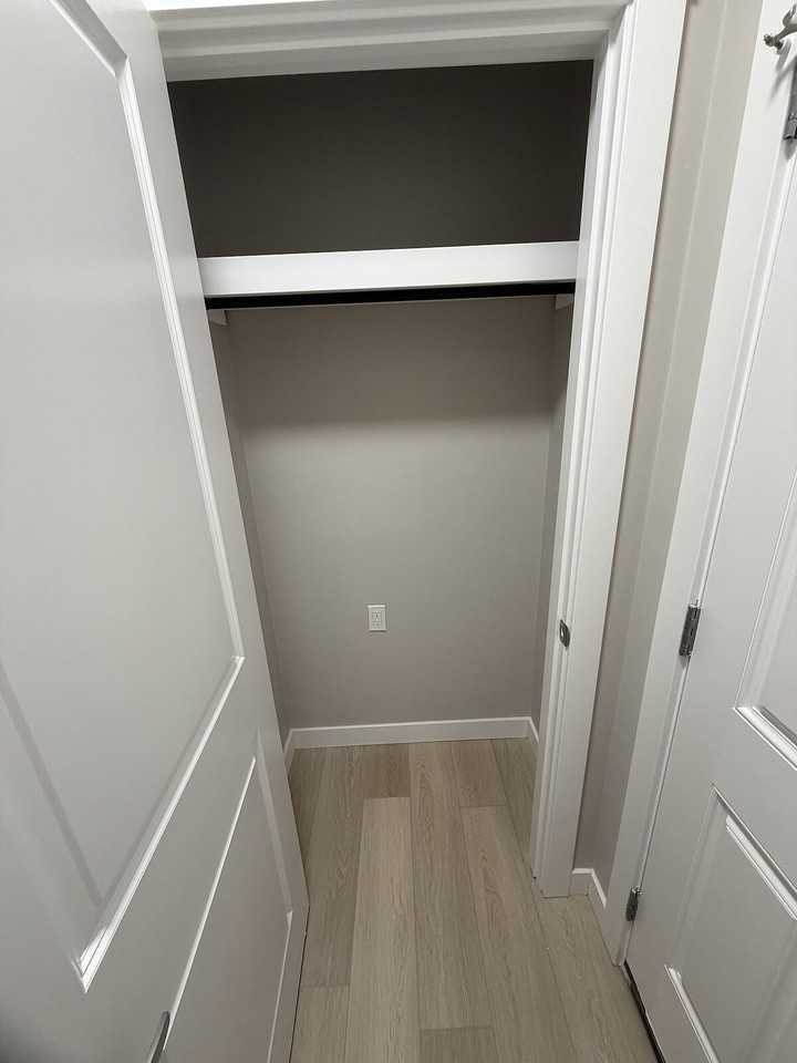 1066 Mahogany Blvd Se - Photo 7 of 15