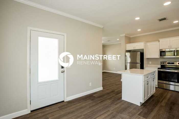 1300 43rd St S - Photo 5 of 16
