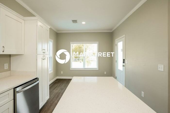 1300 43rd St S - Photo 7 of 16