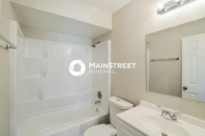 7628 Southwick St - Photo 7 of 17