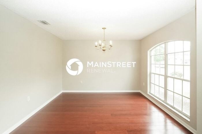 6550 Kingdom Ave - Photo 4 of 16