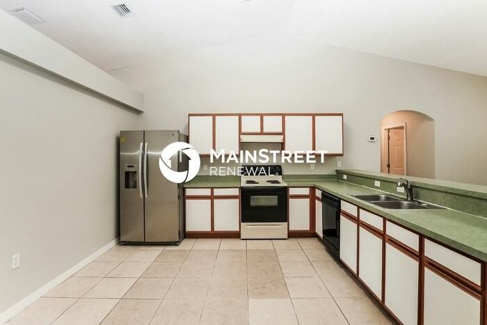 6550 Kingdom Ave - Photo 5 of 16