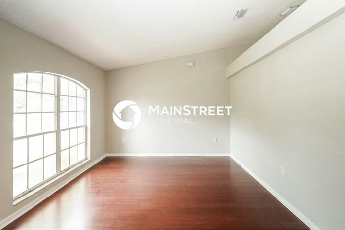 6550 Kingdom Ave - Photo 6 of 16