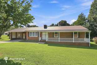 1404 Cedar Dr - Photo 1 of 1