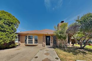 2217 Rockwood Dr - Photo 1 of 1
