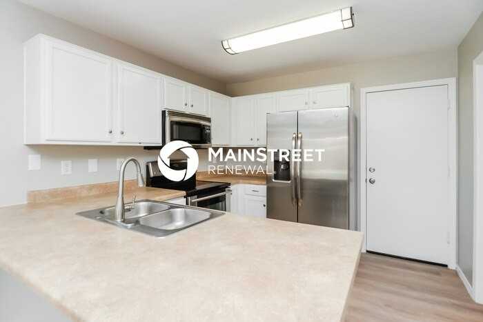 6733 E Flynn Ave - Photo 5 of 15