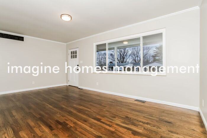 1656 Summit Hills Dr - Photo 5 of 17