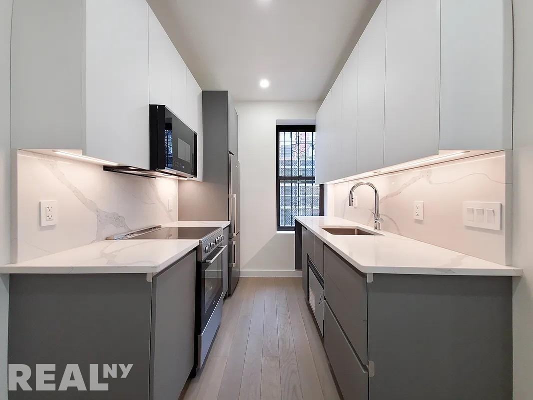 Wyckoff St #9 - Photo 2 of 7