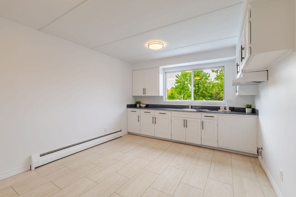 1495 Rue Roberval — photo 3