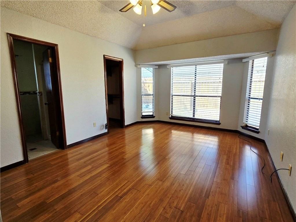 6005 Williston Dr - Photo 5 of 12