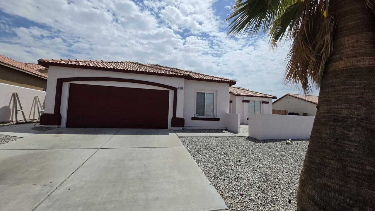 31240 Via Ventana - Photo 2 of 21