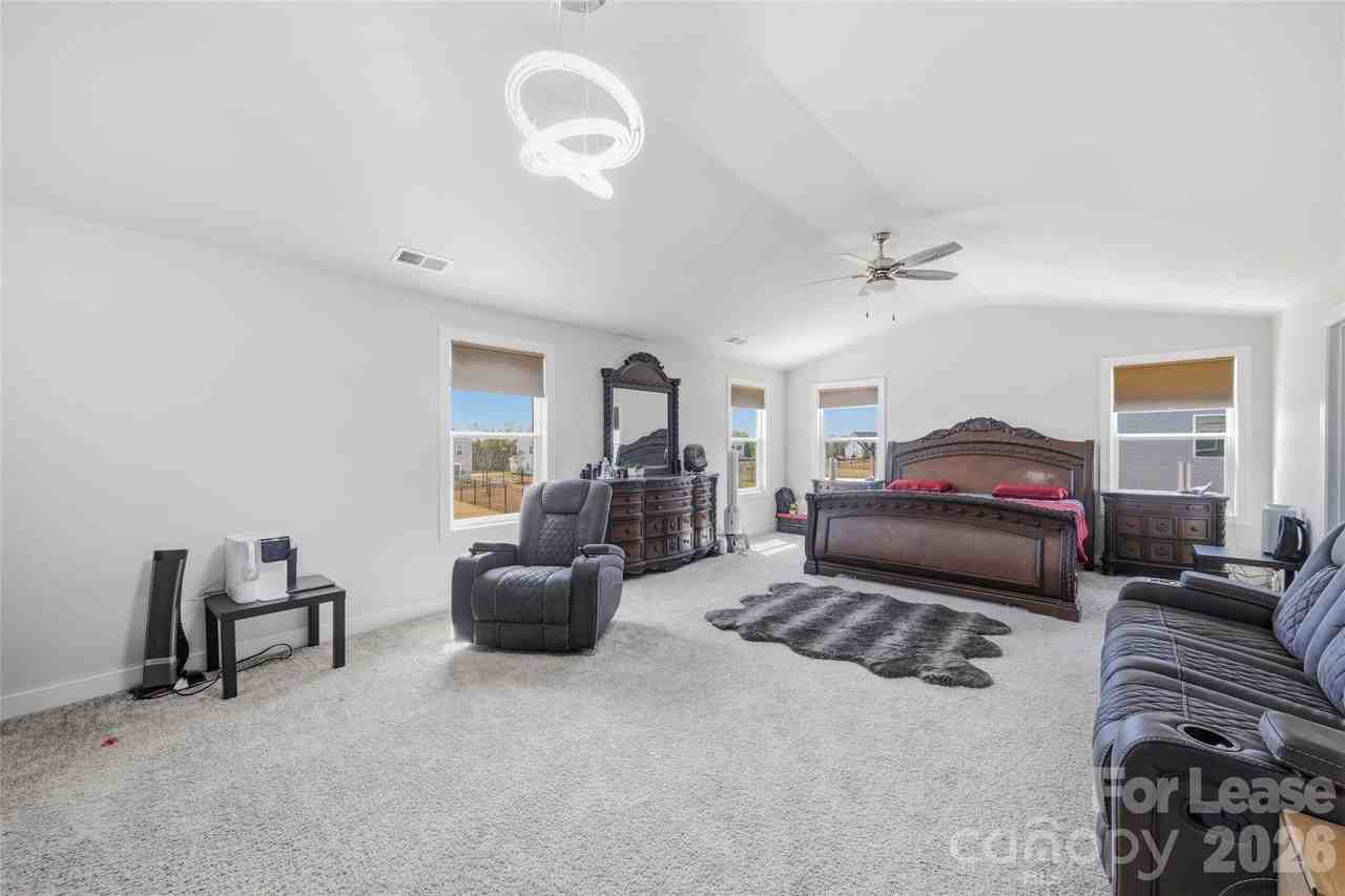 1136 Ashe Meadow Dr - Photo 7 of 16