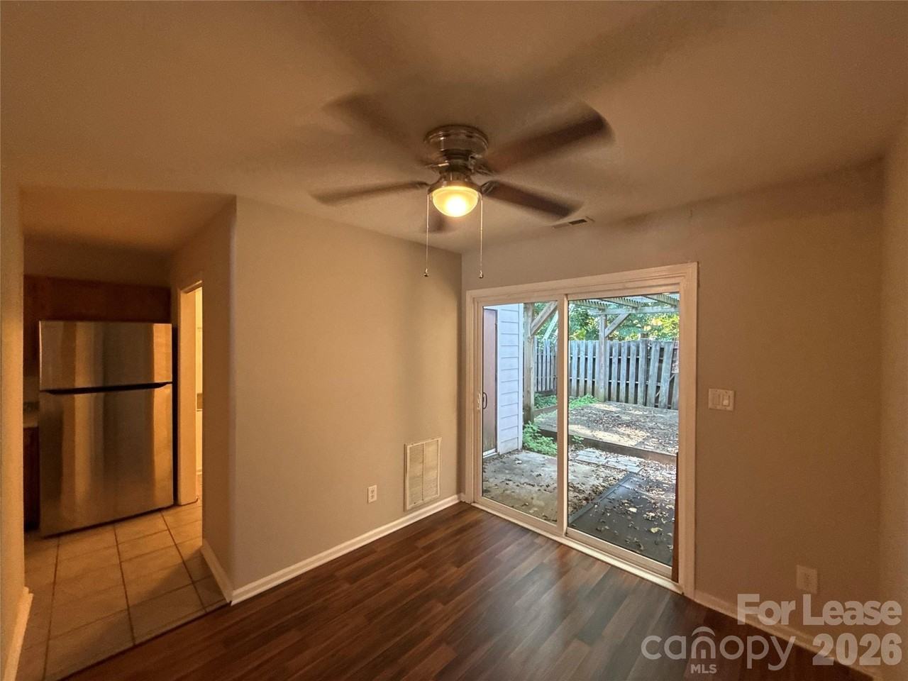 2325 Brookview Ct - Photo 7 of 13