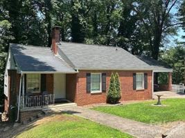 featured image of 399 Westwood Dr