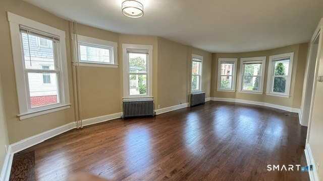 264 Broad St #1 - Photo 4 of 26