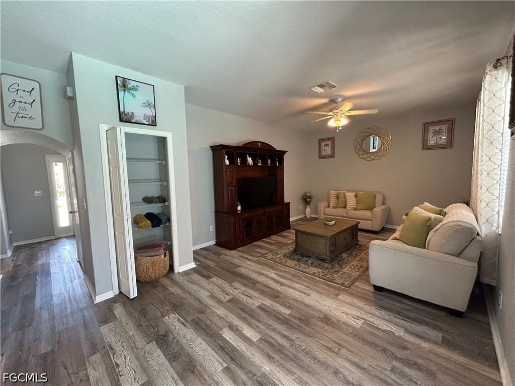 1915 Milstead Ave - Photo 6 of 30