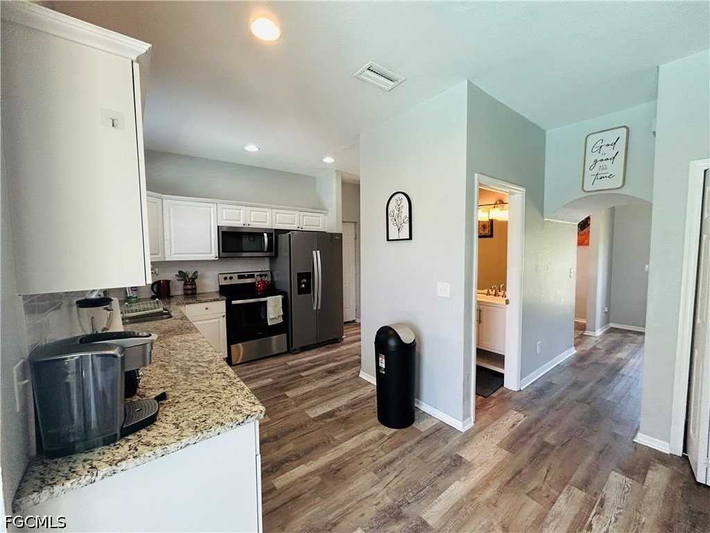 1915 Milstead Ave - Photo 7 of 30