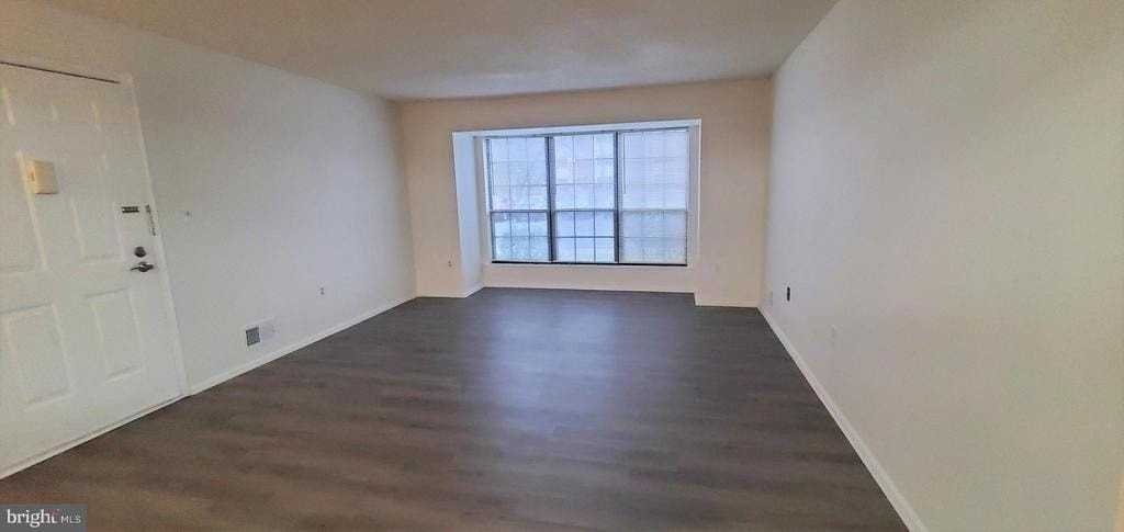 2 Feiler Ct - Photo 7 of 29