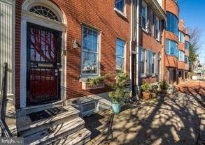 618 S Front St - Photo 1 of 1