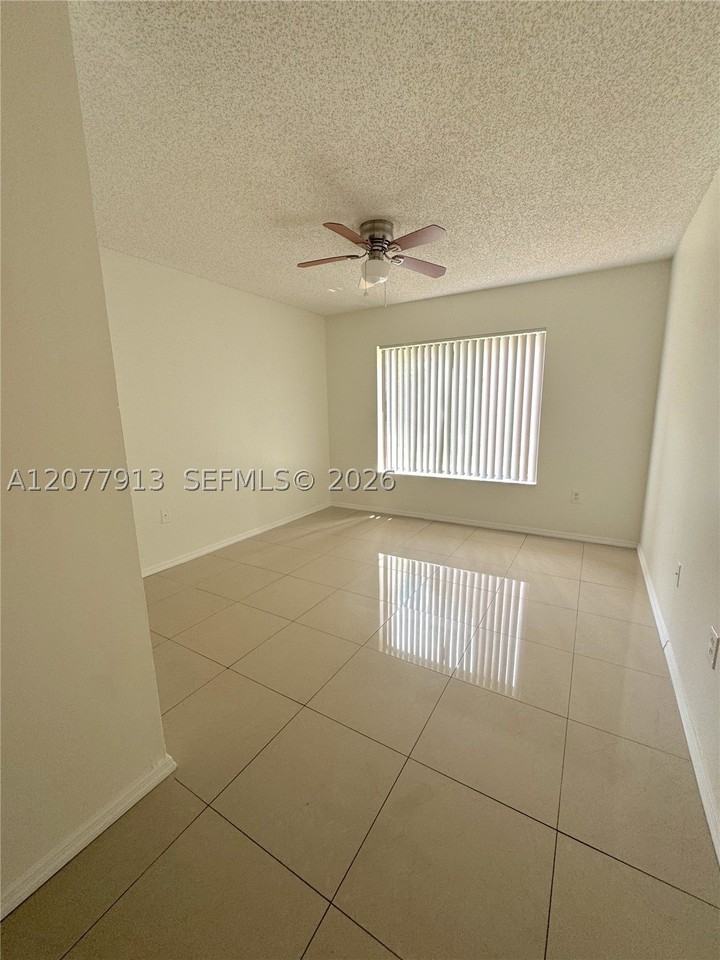 3252 Coral Lake Ln #3252 - Photo 6 of 22