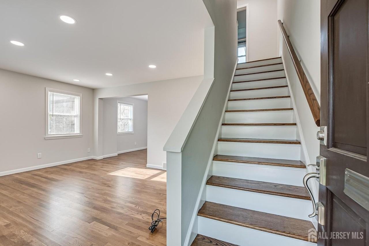 183 High St - Photo 7 of 35
