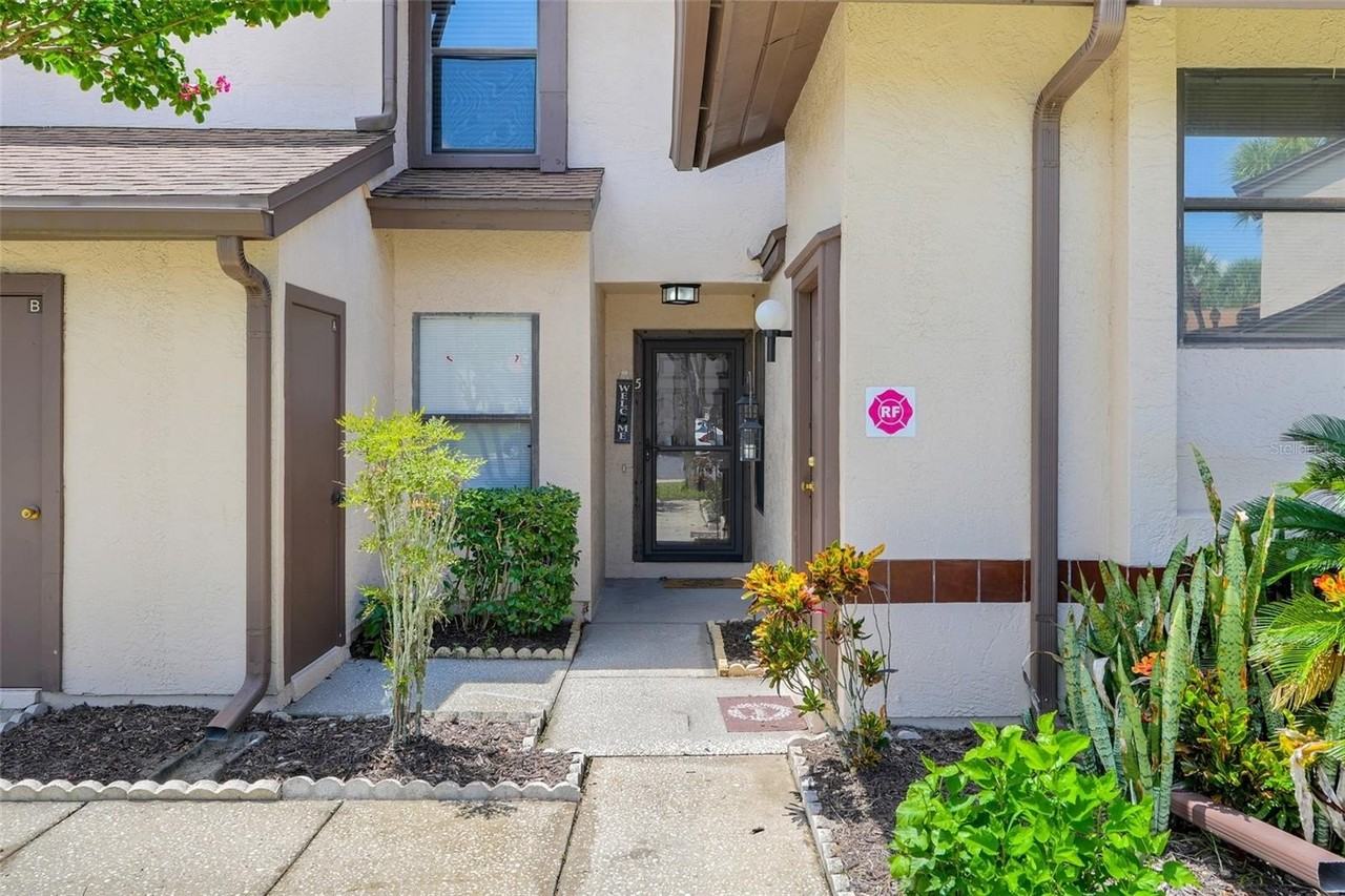 3112 S Semoran Blvd #O5 - Photo 2 of 35