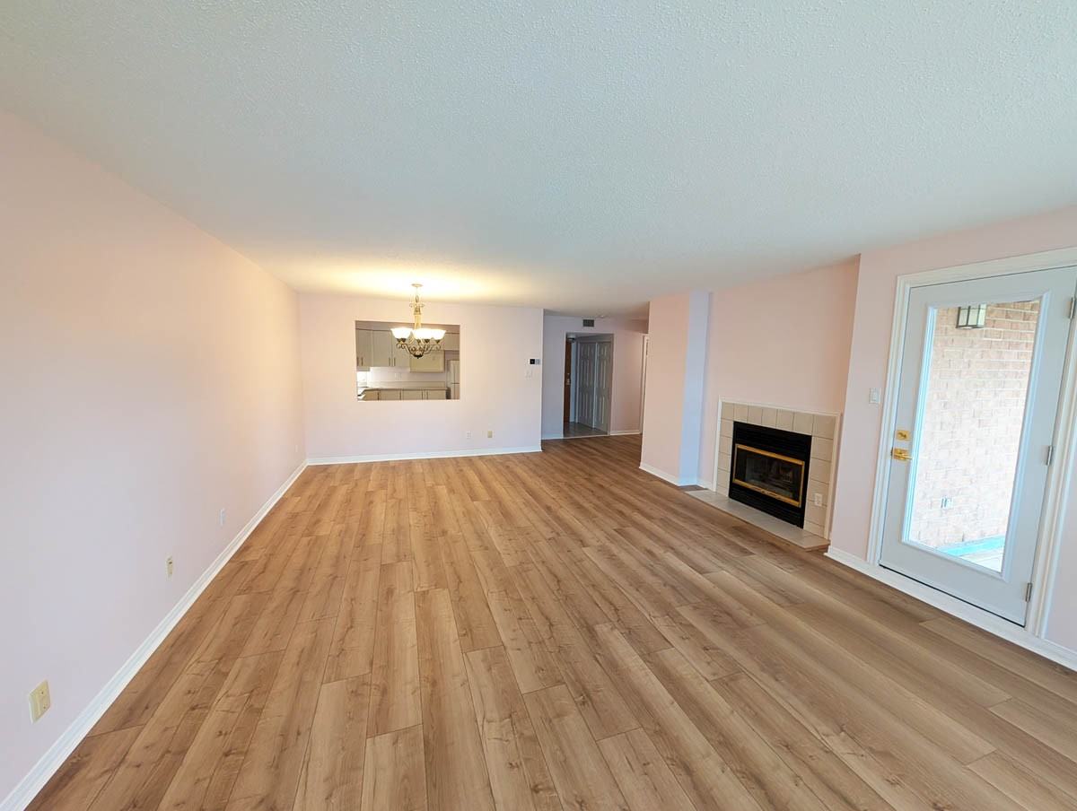 995 North River Road #203B - Photo 3 of 14
