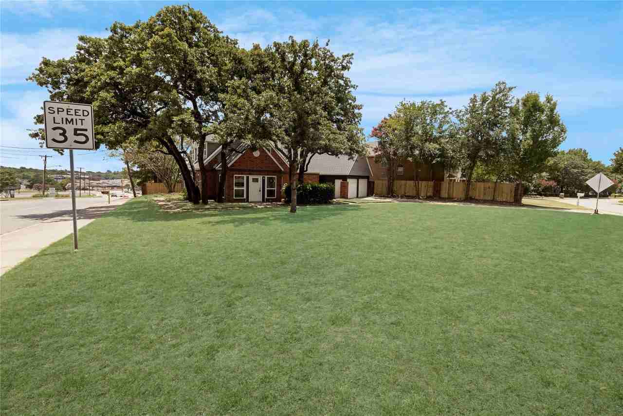 6112 W Poly Webb Rd - Photo 3 of 40