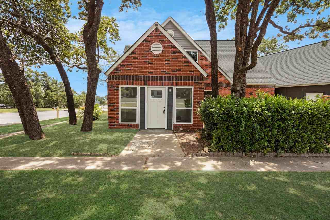 6112 W Poly Webb Rd - Photo 6 of 40