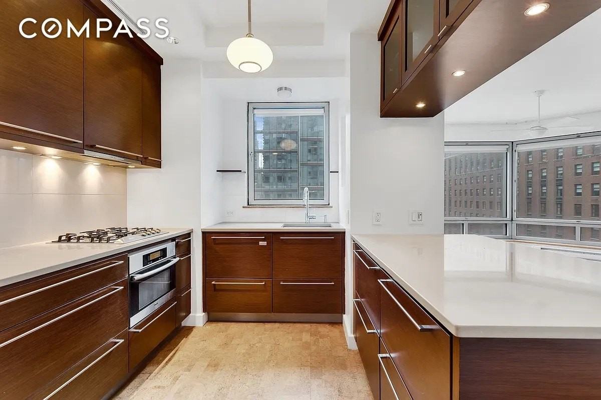 301 W 57th St #11D - Photo 3 of 15