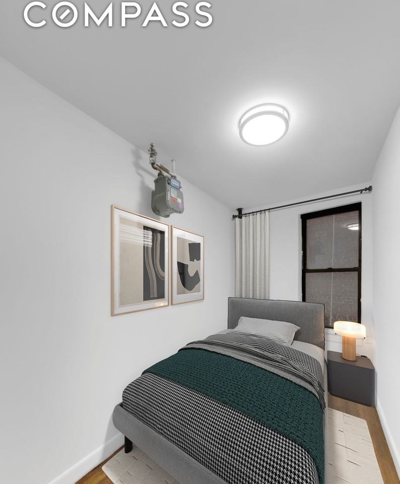 24 E 97th St #6 - Photo 4 of 5