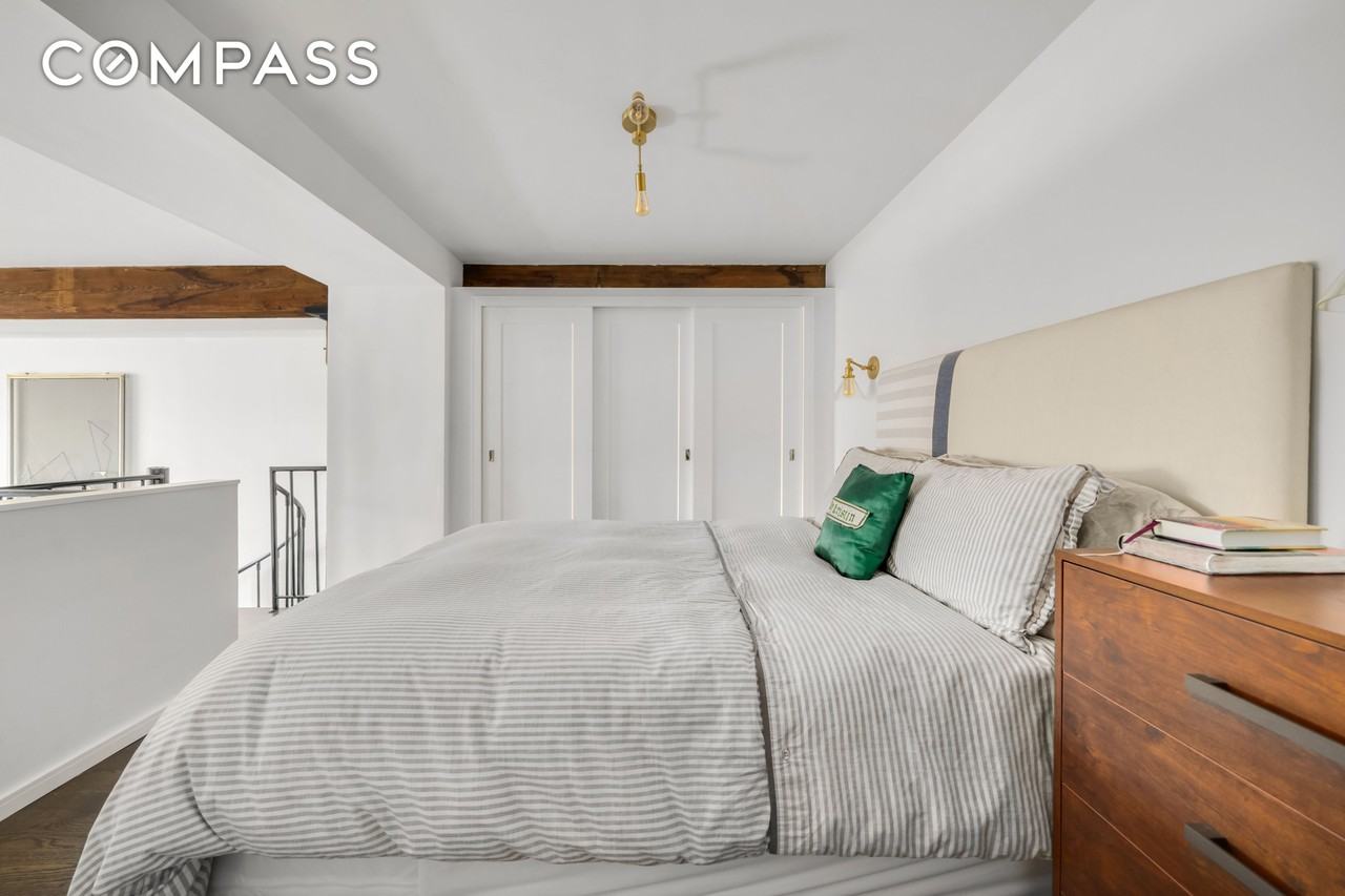 376 President St #2C - Photo 6 of 11