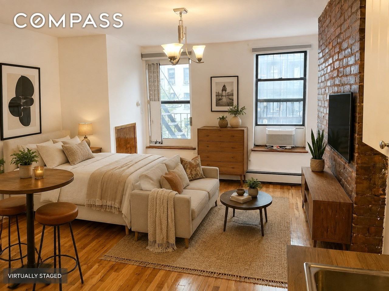 517 E 5th St #300 - Photo 2 of 12