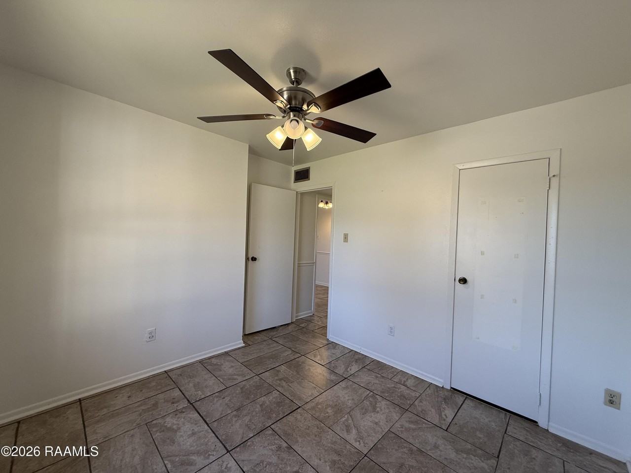 107 Black Cir - Photo 4 of 5