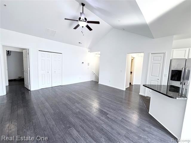 7211 Addington Dr - Photo 4 of 18