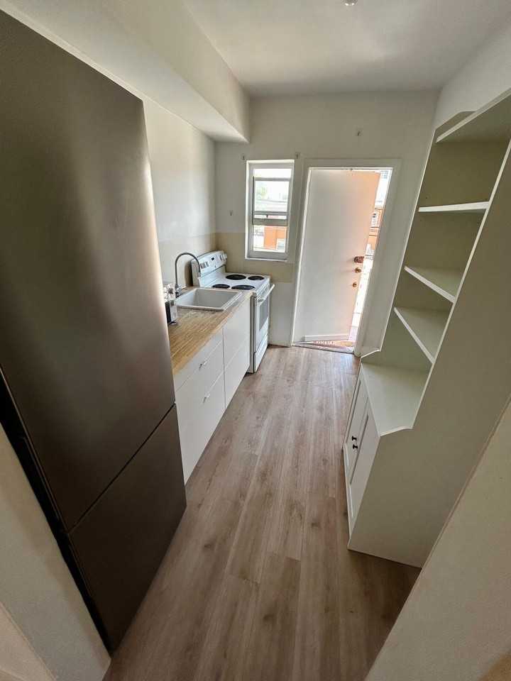 3591 Sw 10th St #12B - Photo 3 of 10