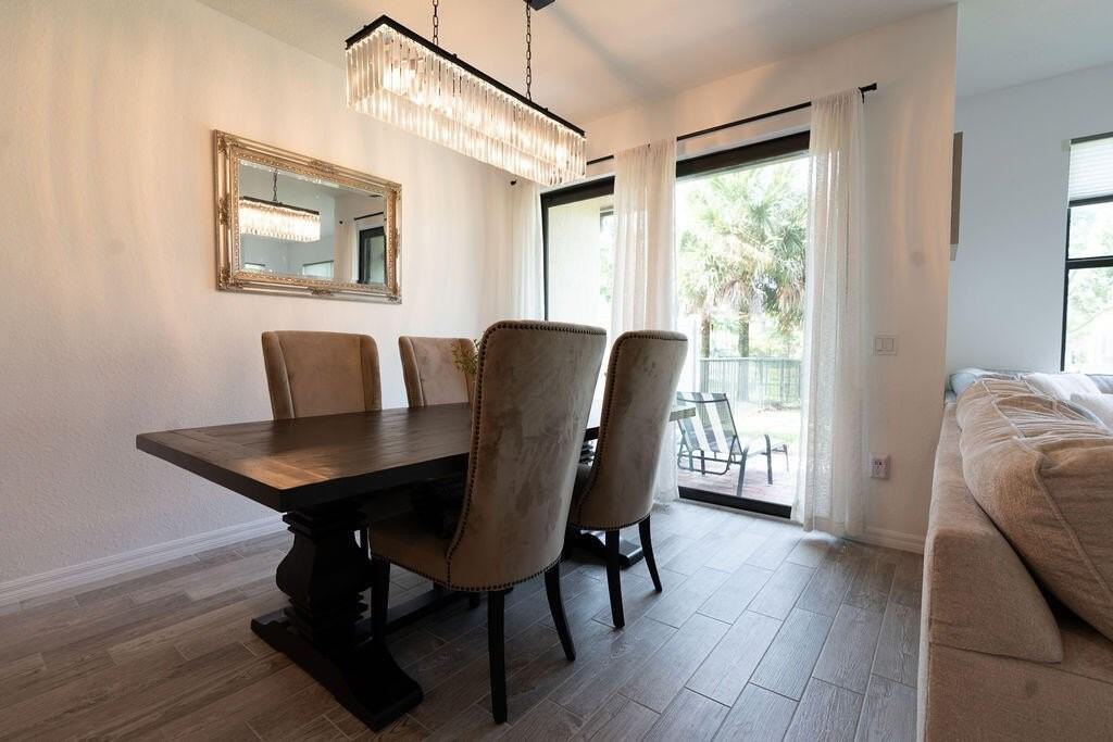 8217 Cadre Noir Rd - Photo 4 of 31