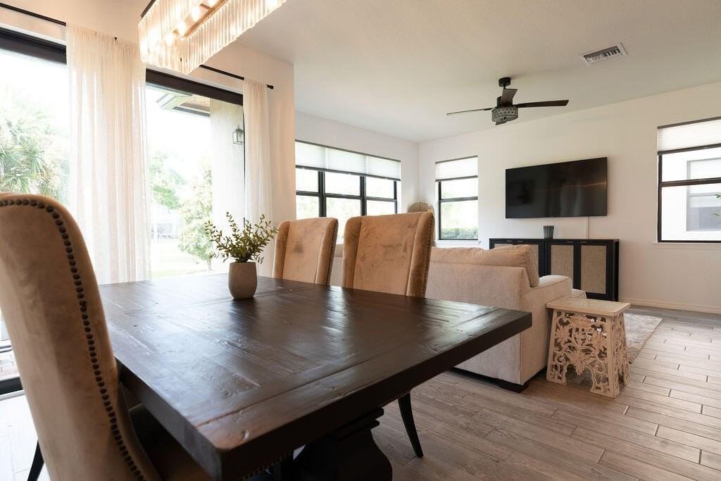 8217 Cadre Noir Rd - Photo 7 of 31