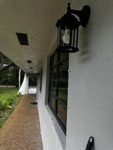 1871 Forest Ave #WEST - Photo 4 of 10