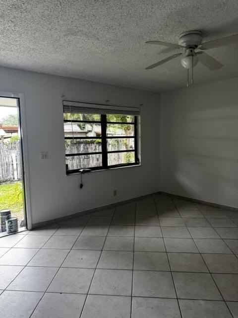 1871 Forest Ave #WEST - Photo 7 of 10