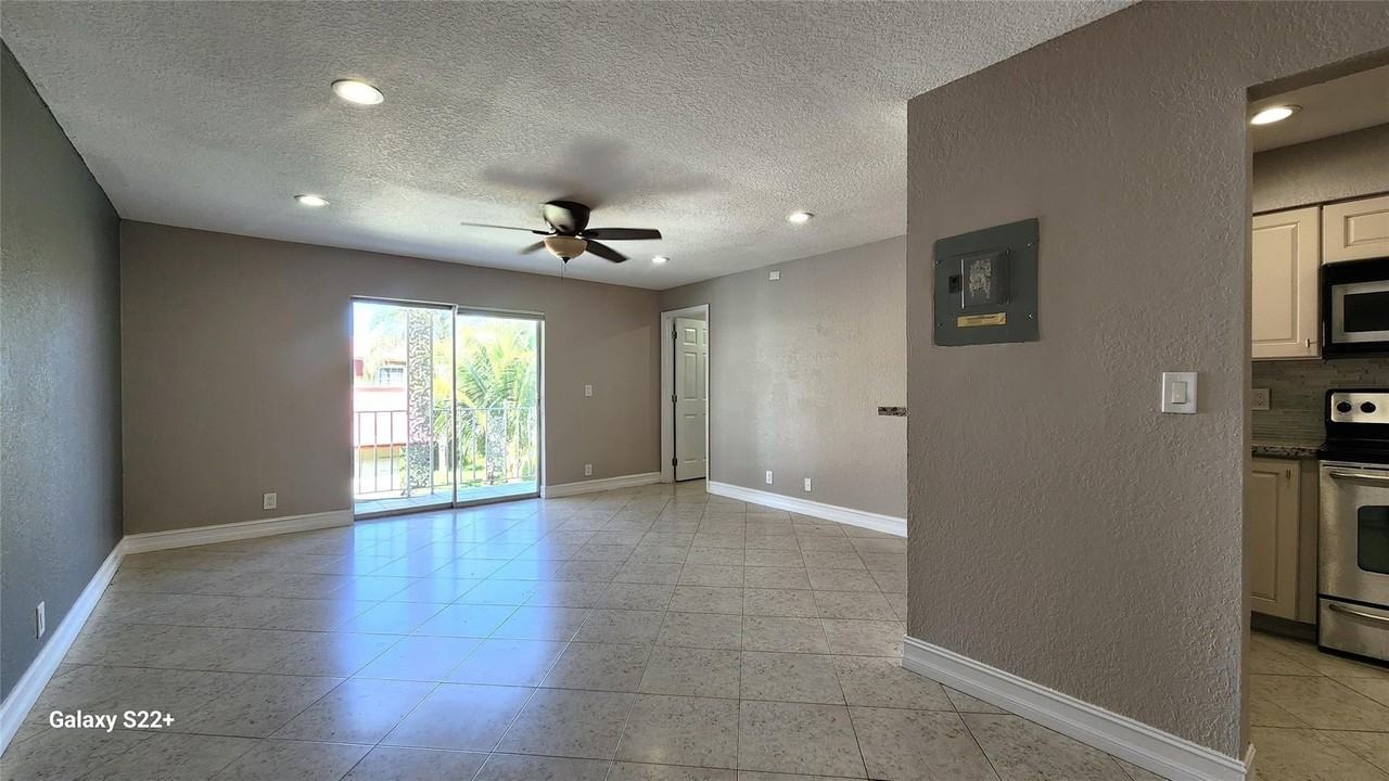 501 Se 8th St #210 - Photo 2 of 16