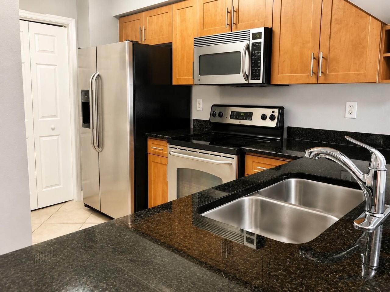 6521 Emerald Dunes Dr #206GARAGE - Photo 6 of 22