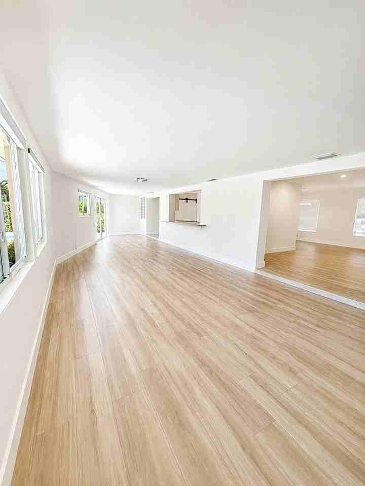 2910 Ne 39th Ct - Photo 5 of 8