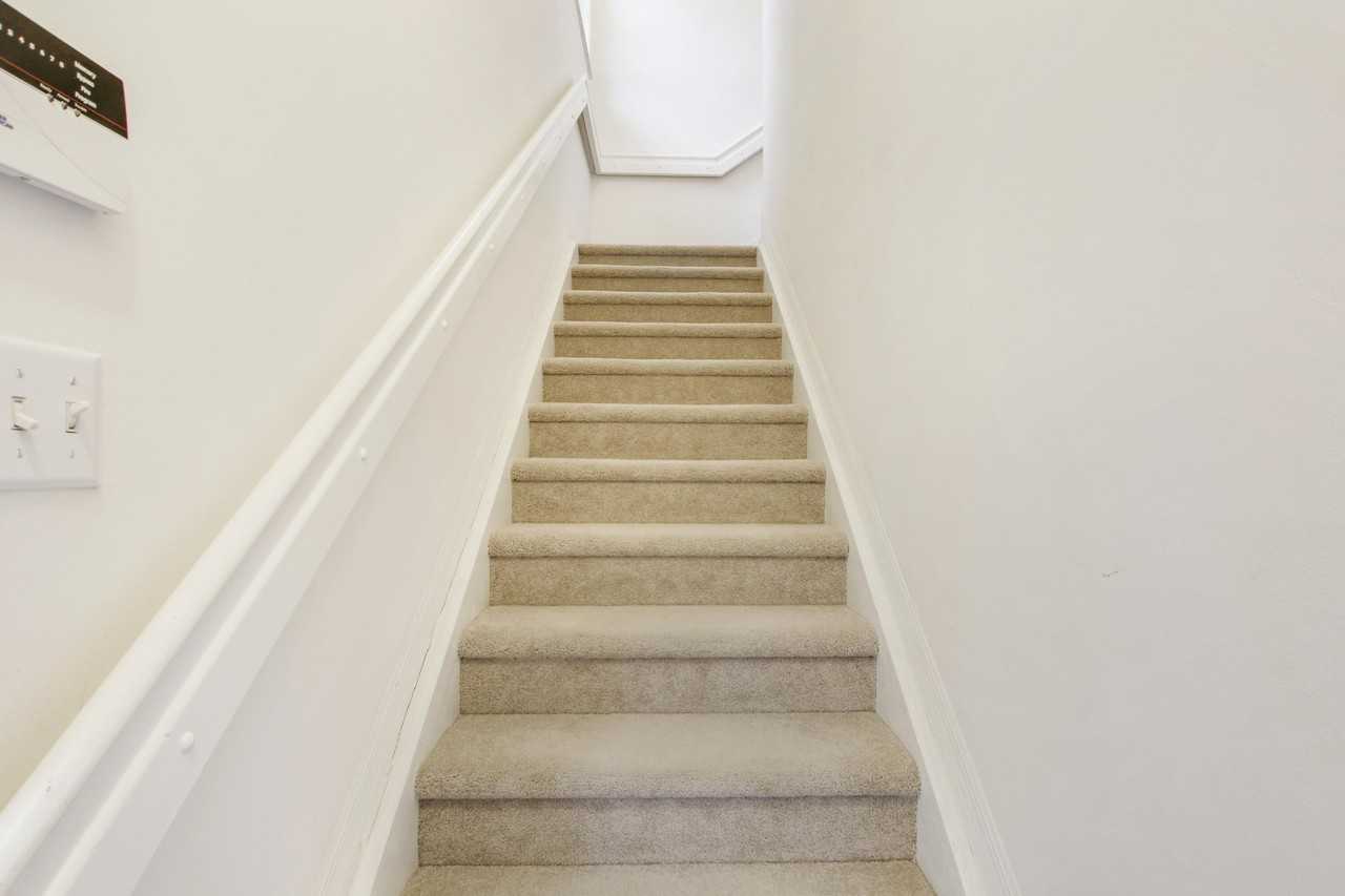108 Lighthouse Cir #B - Photo 5 of 32