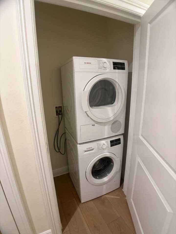 150 Se 3rd Ave #13 - Photo 5 of 19