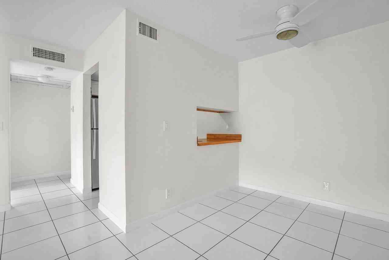 1854 Abbey Rd #101 - Photo 7 of 19
