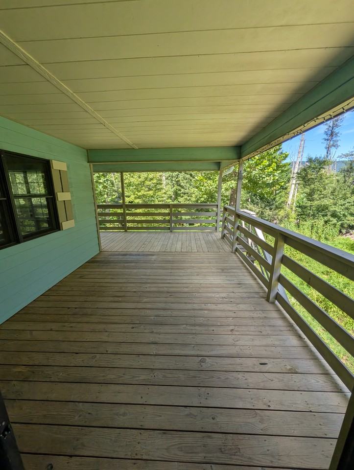 562 Jake's Mountain Road - Photo 7 of 29